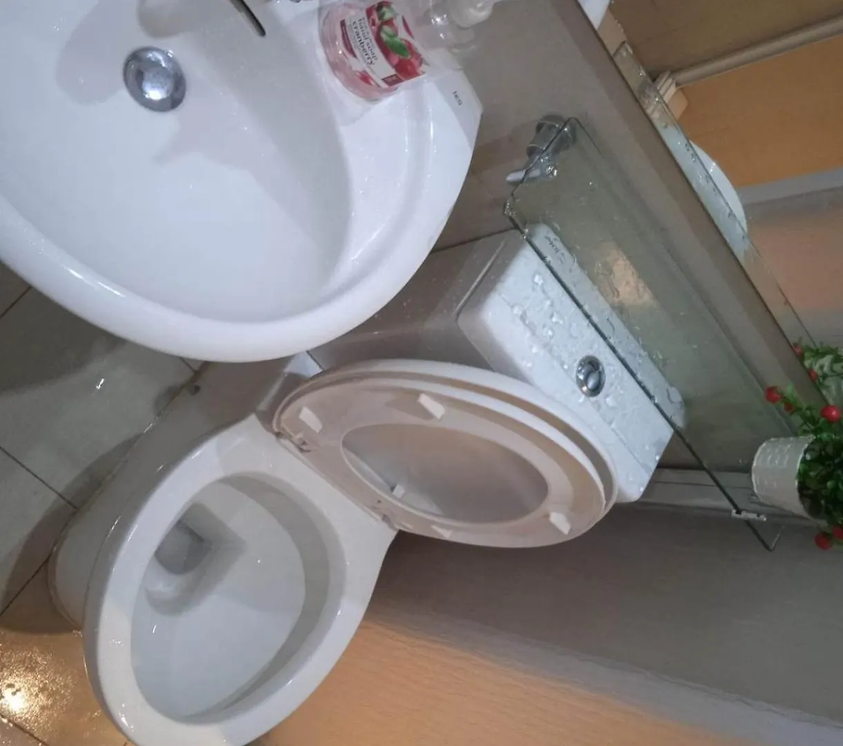 Sm Bicutan Condo Staycation Manila 0*,